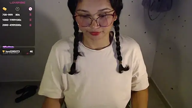 Snapshot of Lily____ chatting on 05-03-26, 11:08 Lily online show from 05-03-26, 11:08