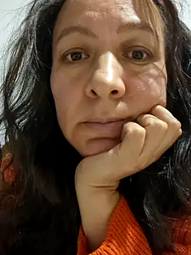 Snapshot of cuki593 chatting on 07-22-26, 02:24 cuki593 online show from 07-22-26, 02:24