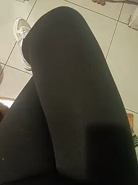 Snapshot of lumminaa chatting on 05-30-26, 02:34 lumminaa online show from 05-30-26, 02:34