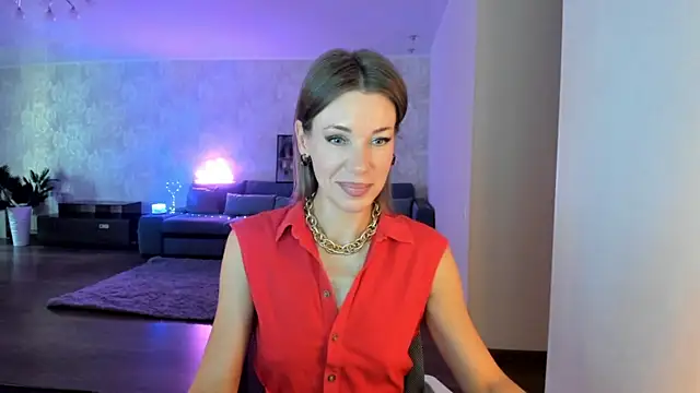 Snapshot of miababemi09 chatting on 07-09-26, 04:35 miababemi09 online show from 07-09-26, 04:35