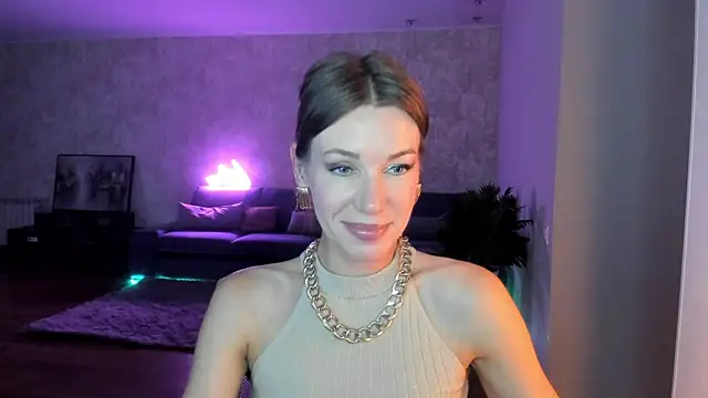 Snapshot of miababemi09 chatting on 06-17-26, 04:23 miababemi09 online show from 06-17-26, 04:23