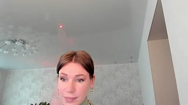 Snapshot of miababemi09 chatting on 05-12-26, 04:20 miababemi09 online show from 05-12-26, 04:20