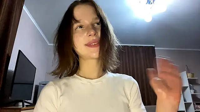 asunasue online show from 04-28-26, 11:42