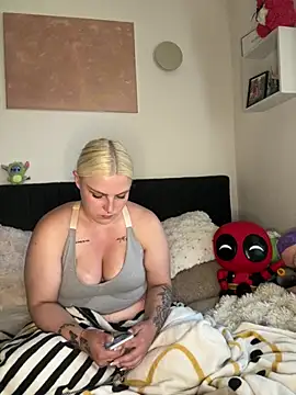 josi-420 online show from 07-17-26, 06:32