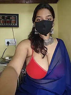 vanika2000 online show from 07-18-26, 04:32