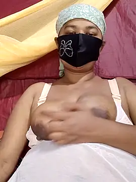 Gulapi N online show from 04-26-26, 03:53