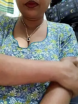 Snapshot of Gulapi_N chatting on 07-09-26, 09:10 Gulapi N online show from 07-09-26, 09:10