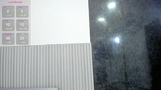 Snapshot of nahomy_park chatting on 05-19-26, 11:50 nahomy park online show from 05-19-26, 11:50