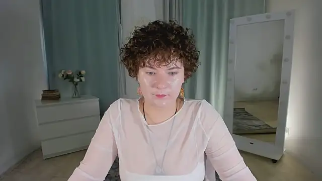 Snapshot of MelittaStorrie chatting on 07-18-26, 06:11 MelittaStorrie online show from 07-18-26, 06:11