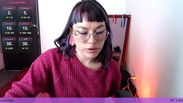 Snapshot of Nyxie8 chatting on 07-30-26, 06:07 Nyxie8 online show from 07-30-26, 06:07