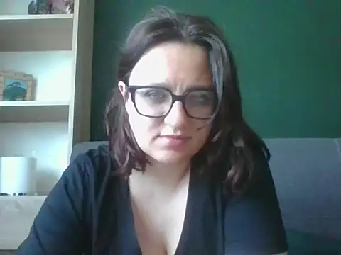 Snapshot of sensual_paris chatting on 05-28-26, 05:26 sensual paris online show from 05-28-26, 05:26