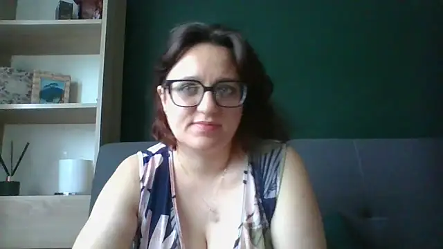 Snapshot of sensual_paris chatting on 07-16-26, 05:37 sensual paris online show from 07-16-26, 05:37