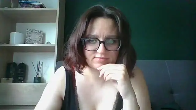 Snapshot of sensual_paris chatting on 08-03-26, 05:26 sensual paris online show from 08-03-26, 05:26
