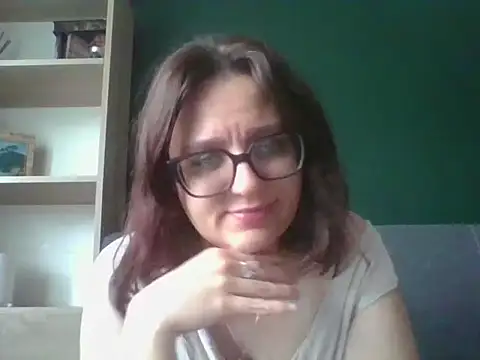 Snapshot of sensual_paris chatting on 05-14-26, 05:37 sensual paris online show from 05-14-26, 05:37
