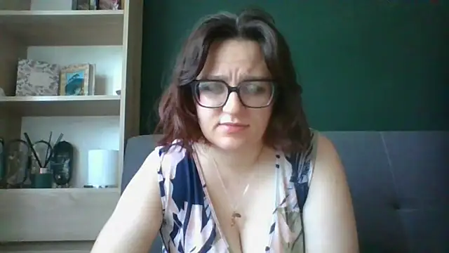 Snapshot of sensual_paris chatting on 07-22-26, 05:20 sensual paris online show from 07-22-26, 05:20
