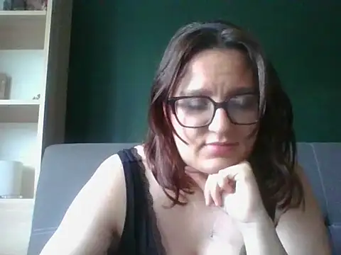 Snapshot of sensual_paris chatting on 06-03-26, 05:30 sensual paris online show from 06-03-26, 05:30