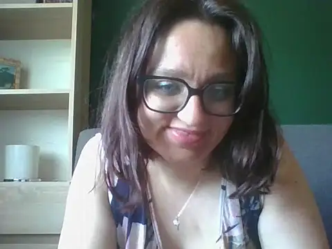 Snapshot of sensual_paris chatting on 05-22-26, 05:38 sensual paris online show from 05-22-26, 05:38