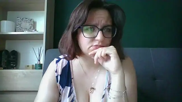 Snapshot of sensual_paris chatting on 07-29-26, 05:28 sensual paris online show from 07-29-26, 05:28