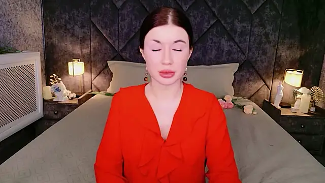 Gina lima online show from 06-30-26, 08:31