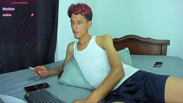 liammendoza98 online show from 06-21-26, 05:02