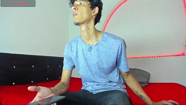 liammendoza98 online show from 05-27-26, 12:01