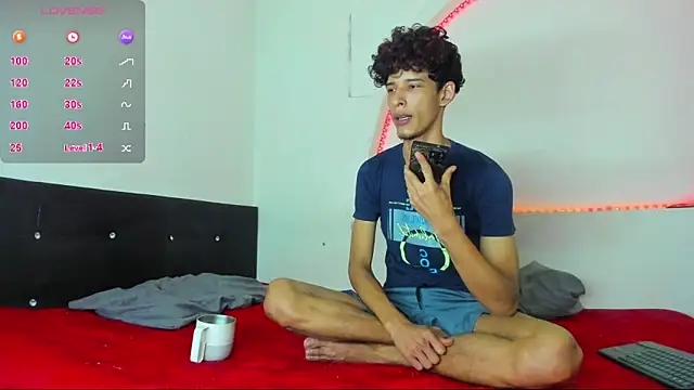 liammendoza98 online show from 04-28-26, 11:03