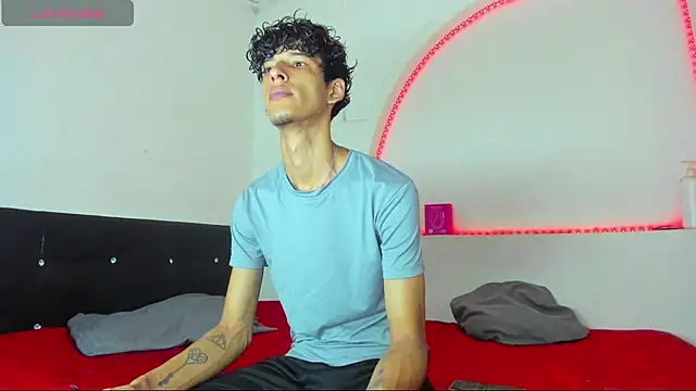 liammendoza98 online show from 05-15-26, 12:03