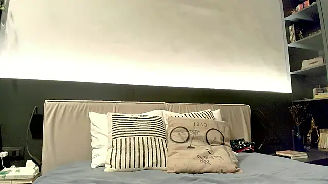 Snapshot of Peachy_ chatting on 10-11-25, 06:03 Peachy online show from 10-11-25, 06:03