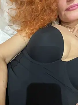 Snapshot of kisulya chatting on 12-20-25, 12:41 kisulya online show from 12-20-25, 12:41