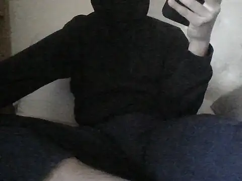 Snapshot of fedezeloofeet chatting on 04-27-26, 08:12 fedezeloofeet online show from 04-27-26, 08:12