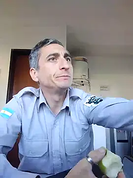 Snapshot of Alejandro83bsf chatting on 05-11-26, 07:44 Alejandro83bsf online show from 05-11-26, 07:44