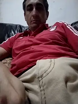 Snapshot of Alejandro83bsf chatting on 05-26-26, 09:24 Alejandro83bsf online show from 05-26-26, 09:24