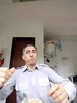Alejandro83bsf online show from 07-10-26, 07:36