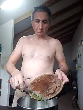 Snapshot of Alejandro83bsf chatting on 05-28-26, 02:34 Alejandro83bsf online show from 05-28-26, 02:34