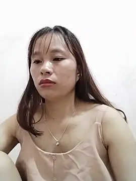 Snapshot of -Natina- chatting on 05-22-26, 04:21 -Natina- online show from 05-22-26, 04:21