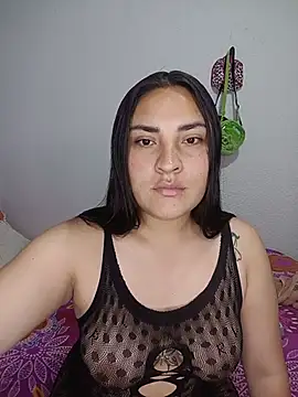 Snapshot of -brendda- chatting on 06-07-26, 03:23 -brendda- online show from 06-07-26, 03:23