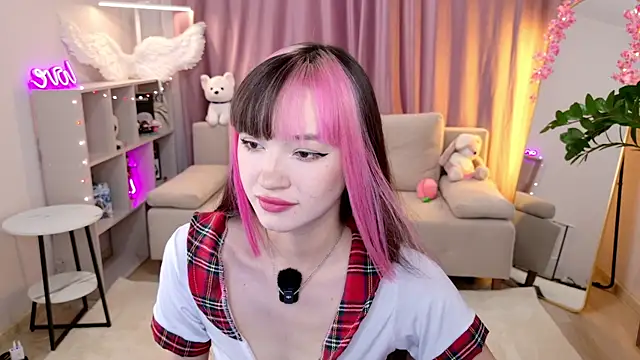 Snapshot of Miiya_Aria_ chatting on 07-10-26, 01:27 Miiya Aria online show from 07-10-26, 01:27