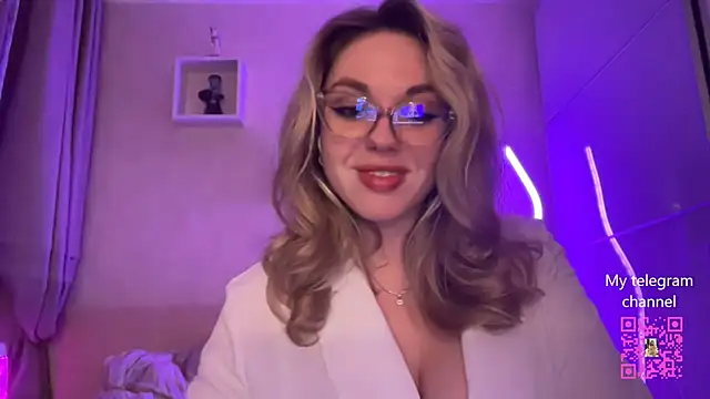 VictoriaTeacher online show from 04-28-26, 08:57