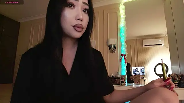 Snapshot of asianerd chatting on 06-21-26, 01:28 asianerd online show from 06-21-26, 01:28
