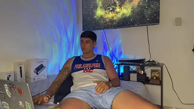 Snapshot of SexxxySquirterStev777 chatting on 05-04-26, 03:15 SexxxySquirterStev777 online show from 05-04-26, 03:15