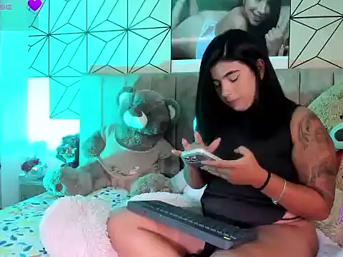 Vanessa  lopez1 online show from 05-30-26, 08:14