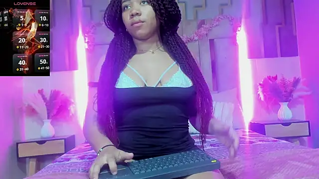 Snapshot of ashly_ruiz chatting on 05-15-26, 08:40 ashly ruiz online show from 05-15-26, 08:40