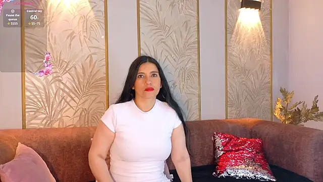 Snapshot of Dalila_5 chatting on 06-20-26, 07:19 Dalila 5 online show from 06-20-26, 07:19