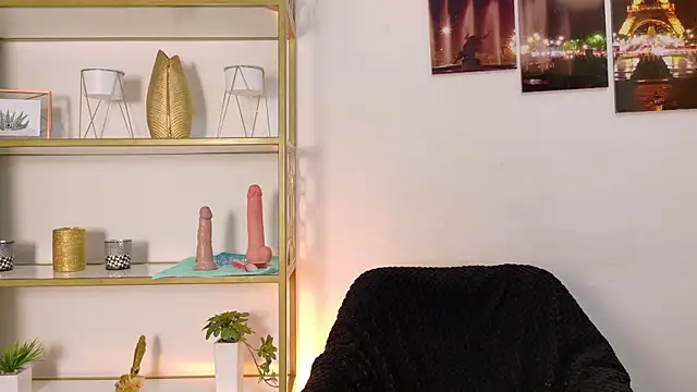 Snapshot of Dalila_5 chatting on 07-29-26, 11:15 Dalila 5 online show from 07-29-26, 11:15