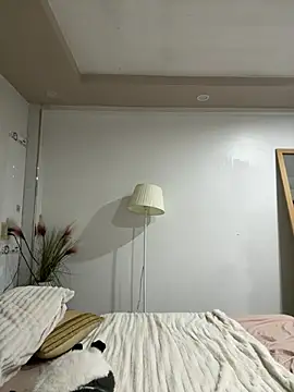 Snapshot of Ni_Tran chatting on 08-03-26, 05:15 Ni Tran online show from 08-03-26, 05:15