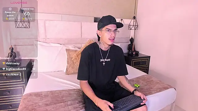 TysonRiggs online show from 06-05-26, 12:33