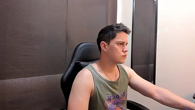 KendricTorres online show from 06-14-26, 03:24