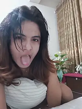Snapshot of SexyShila-97 chatting on 06-10-26, 11:33 SexyShila-97 online show from 06-10-26, 11:33