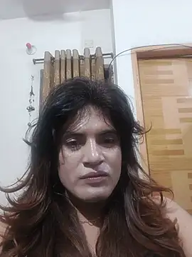 Snapshot of SexyShila-97 chatting on 05-12-26, 08:15 SexyShila-97 online show from 05-12-26, 08:15