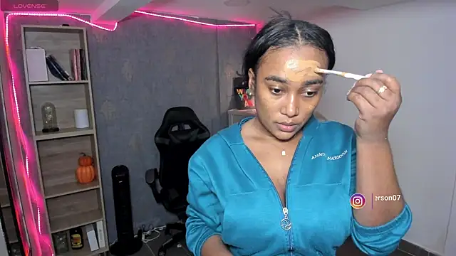 alessia anderson online show from 10-21-25, 11:26